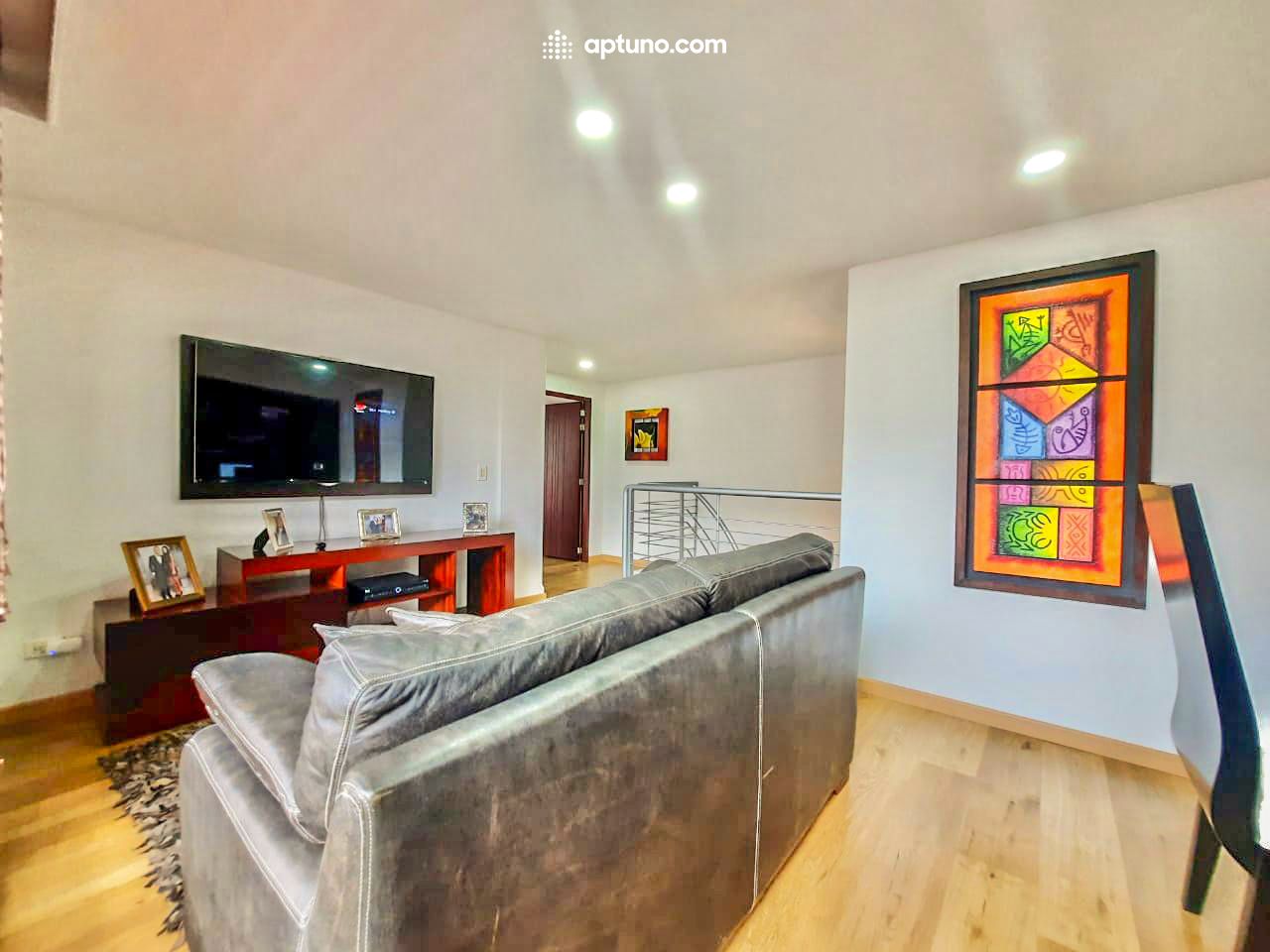 Apartamento en arriendo Chicó Norte III Sector 253 m² - $ 5.600.000