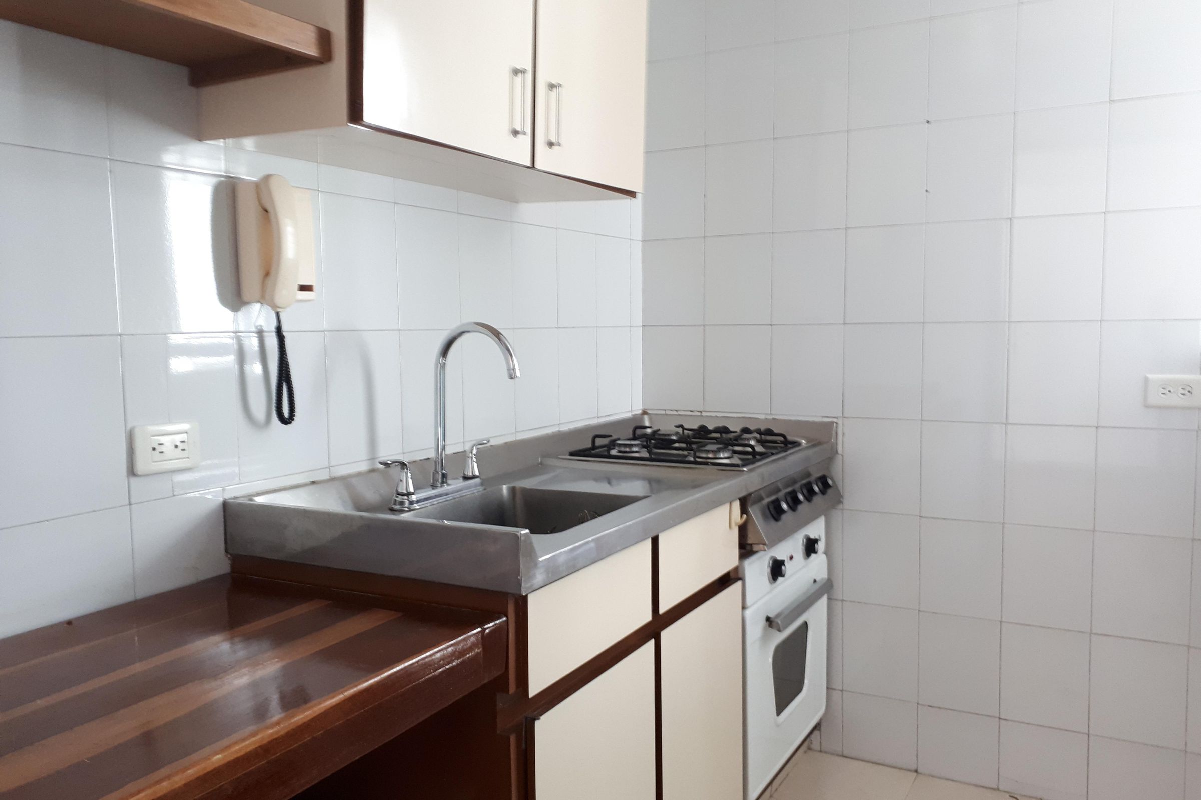 Apartamento en arriendo Los Rosales 58 m² - $ 2.000.000