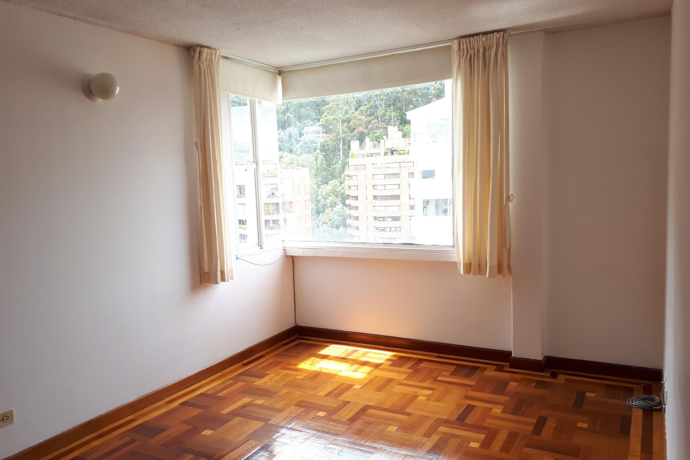 Apartamento en arriendo Los Rosales 58 m² - $ 2.000.000