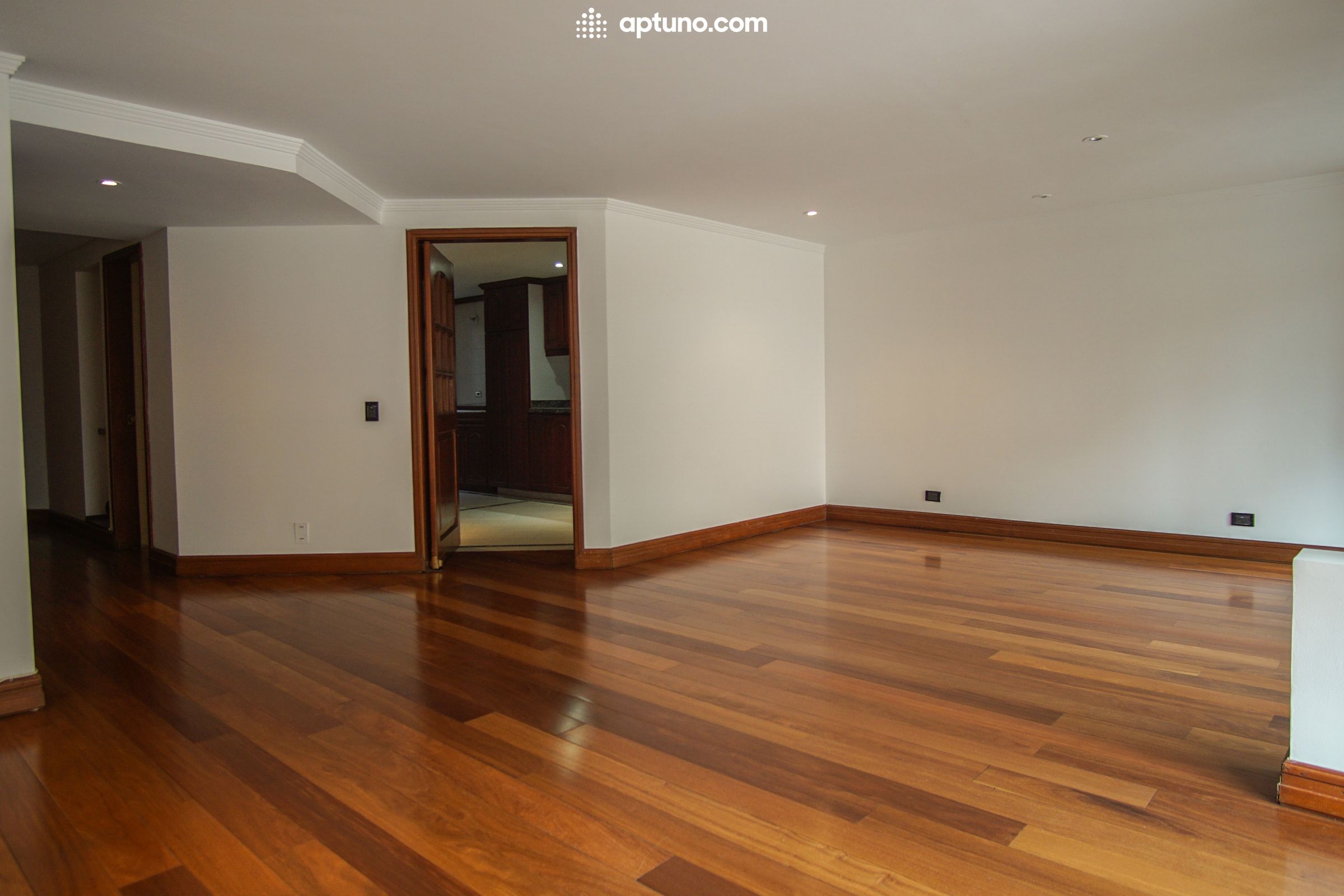 Apartamento en arriendo El Chico Apartamento en arriendo El Chico 188 m² - $ 5.800.000