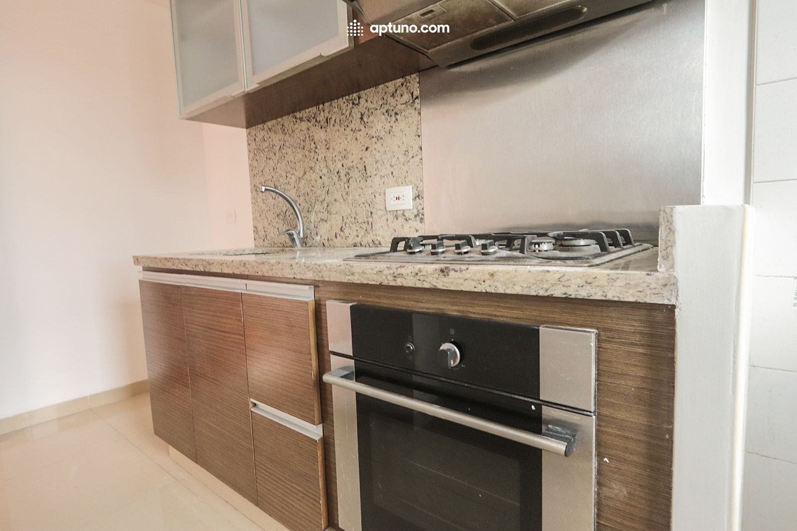 Apartamento en arriendo Estoril Apartamento en arriendo Estoril 78 m² - $ 2.500.000