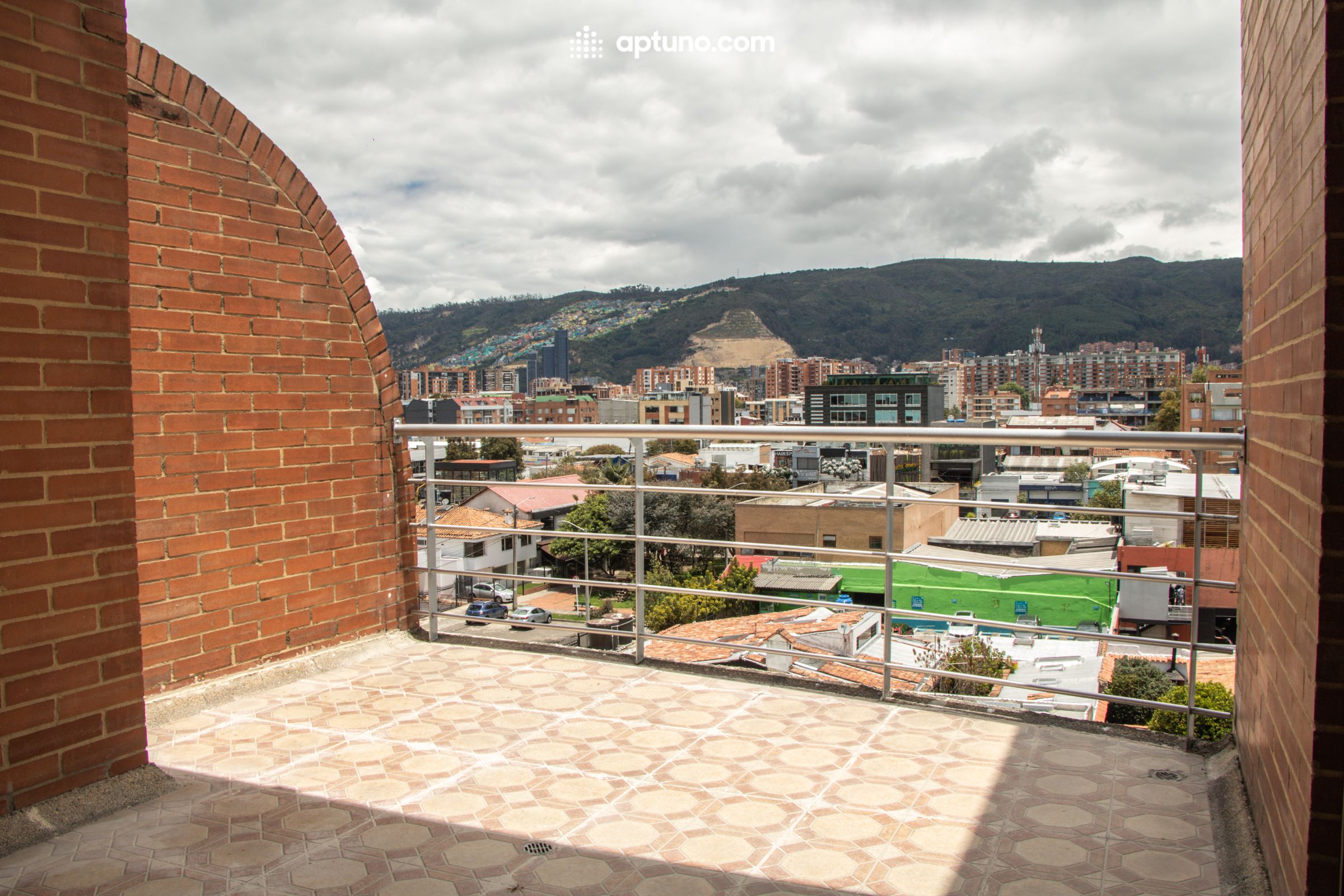 Apartamento en arriendo Los Cedros 130 m² - $ 3.180.000
