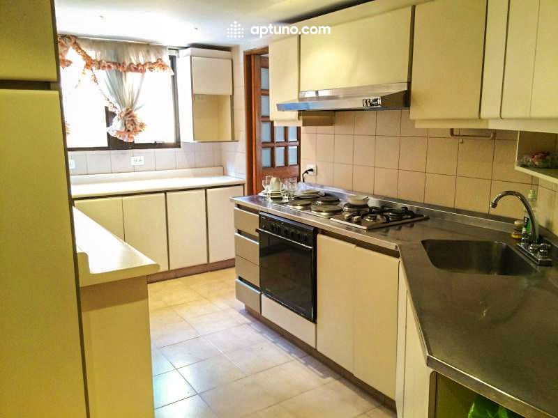 Apartamento en arriendo La Carolina Apartamento en arriendo La Carolina 130 m² - $ 3.206.000
