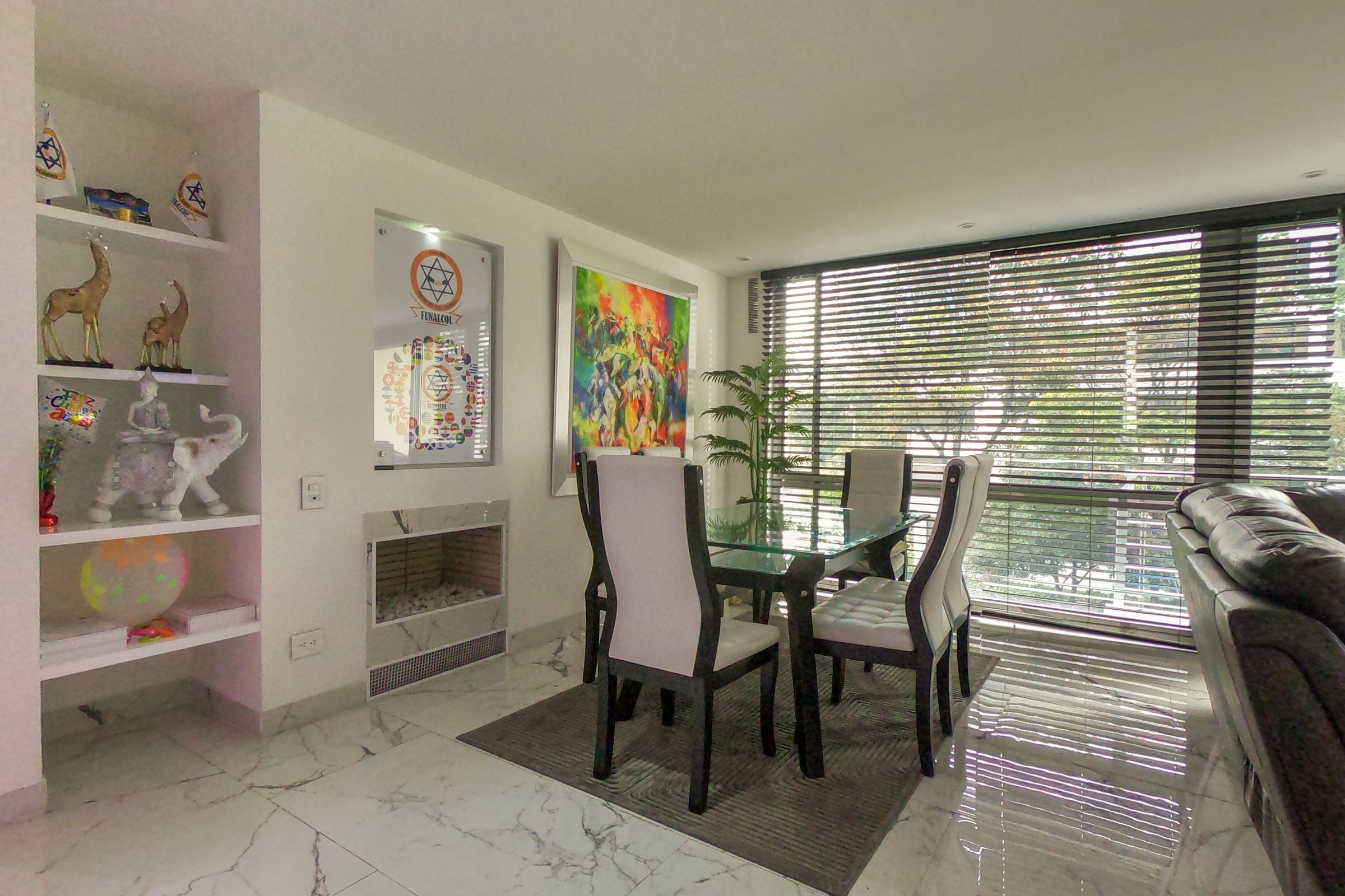 Apartamento en arriendo Santa Bárbara Central 118 m² - $ 4.870.000