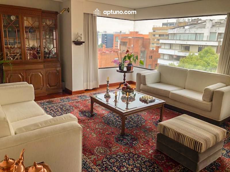 Apartamento en arriendo Los Rosales Apartamento en arriendo Los Rosales 230 m² - $ 7.070.000
