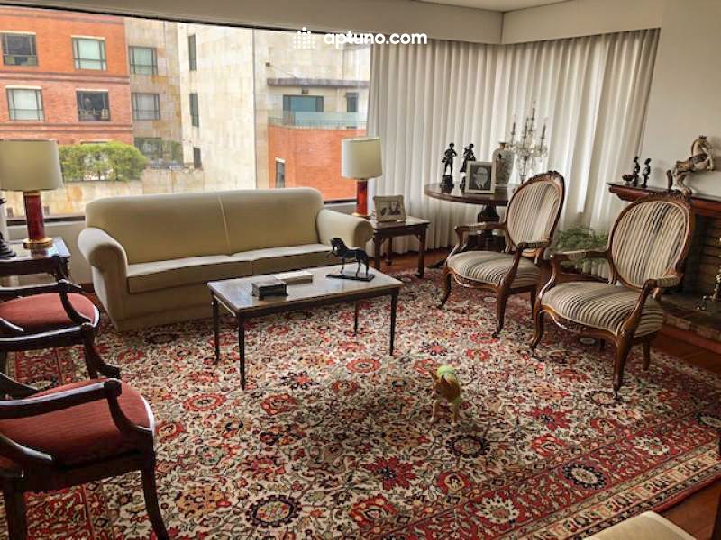 Apartamento en arriendo Los Rosales Apartamento en arriendo Los Rosales 230 m² - $ 7.070.000