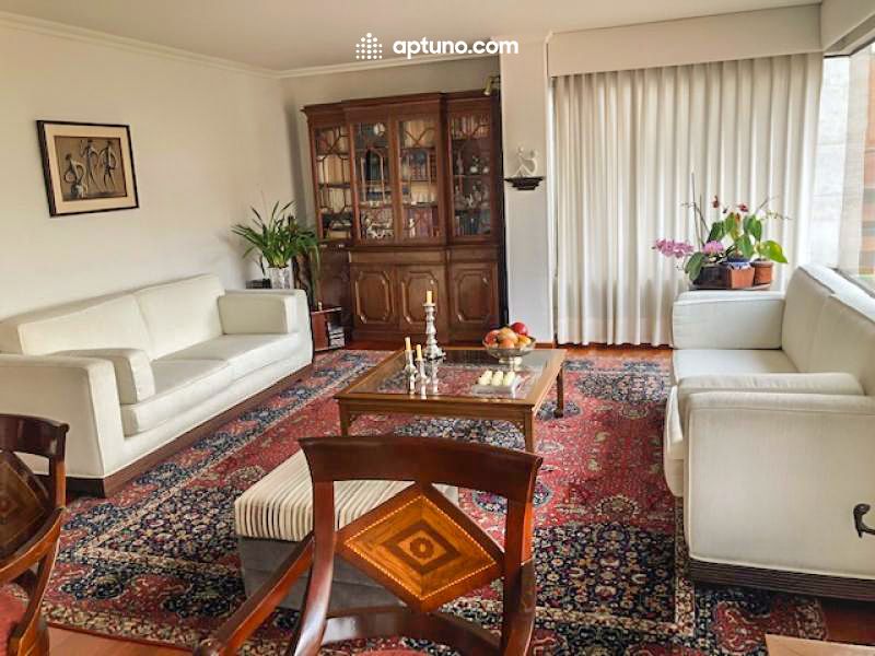 Apartamento en arriendo Los Rosales Apartamento en arriendo Los Rosales 230 m² - $ 7.070.000