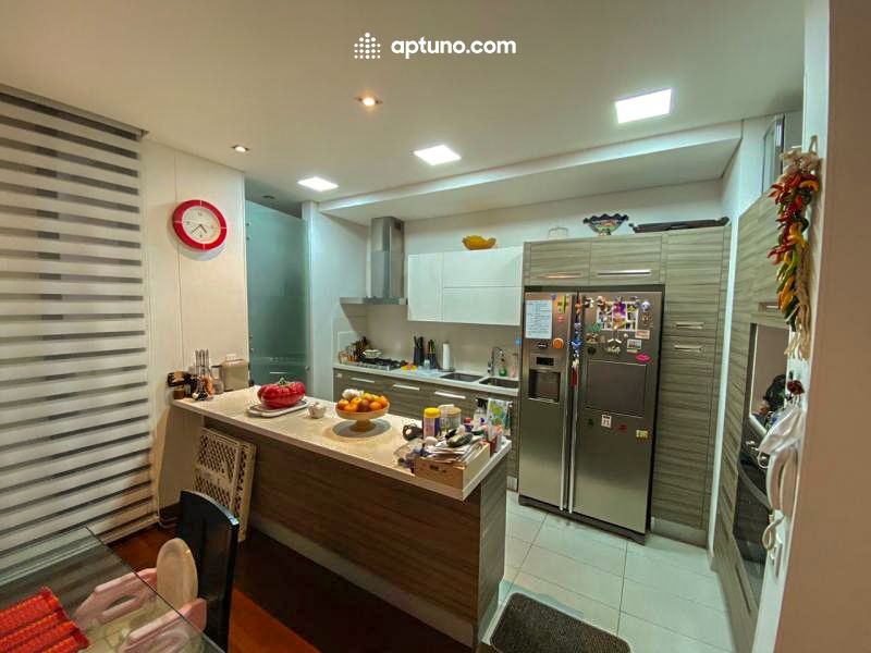 Apartamento en arriendo La Carolina Apartamento en arriendo La Carolina 147 m² - $ 6.500.000