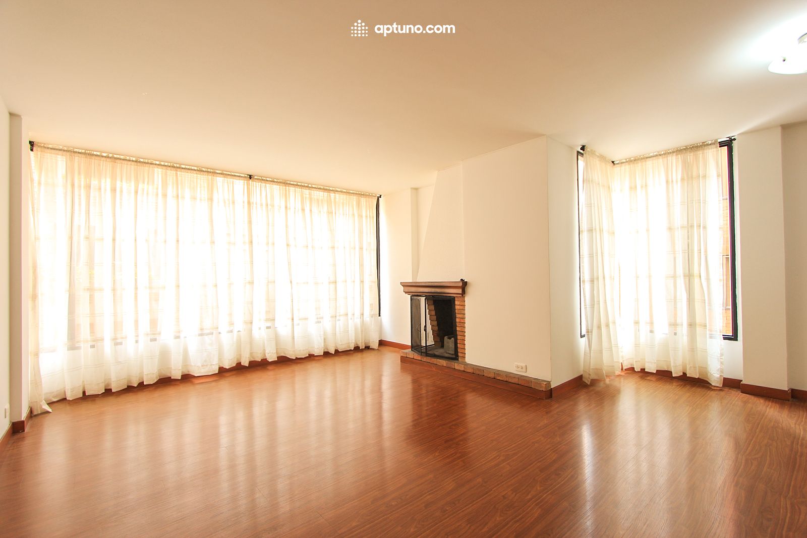 Apartamento en arriendo Chicó Norte III Sector Apartamento en arriendo Chicó Norte III Sector 93 m² - $ 2.400.000
