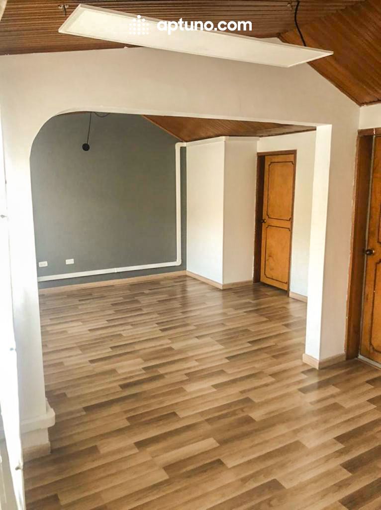 Casa en arriendo Santa Bárbara Central Casa en arriendo Santa Bárbara Central 350 m² - $ 6.000.000