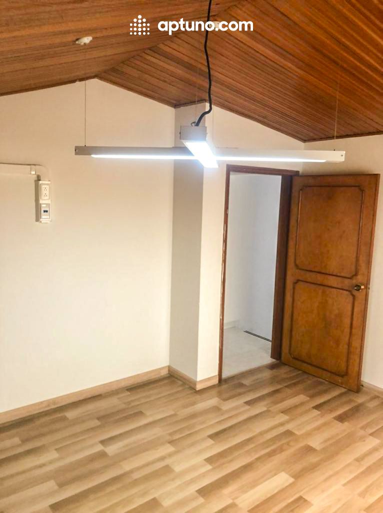 Casa en arriendo Santa Bárbara Central Casa en arriendo Santa Bárbara Central 350 m² - $ 6.000.000