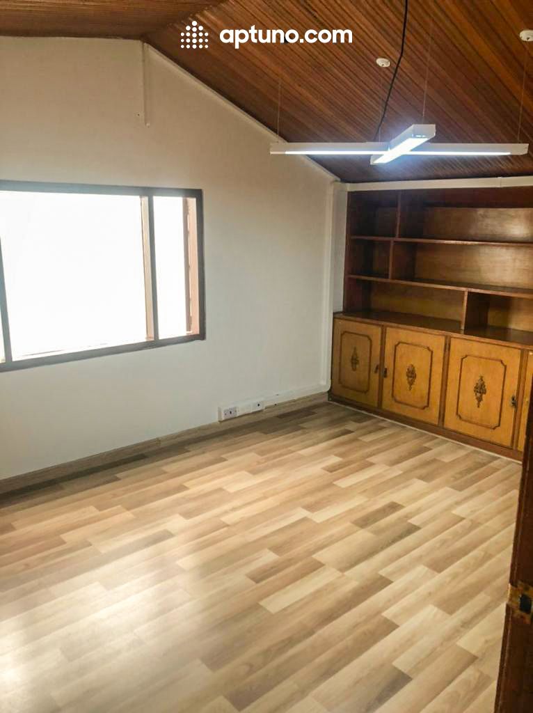 Casa en arriendo Santa Bárbara Central Casa en arriendo Santa Bárbara Central 350 m² - $ 6.000.000