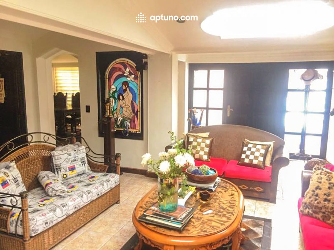 Casa en arriendo Batán Casa en arriendo Batán 300 m² - $ 5.000.000