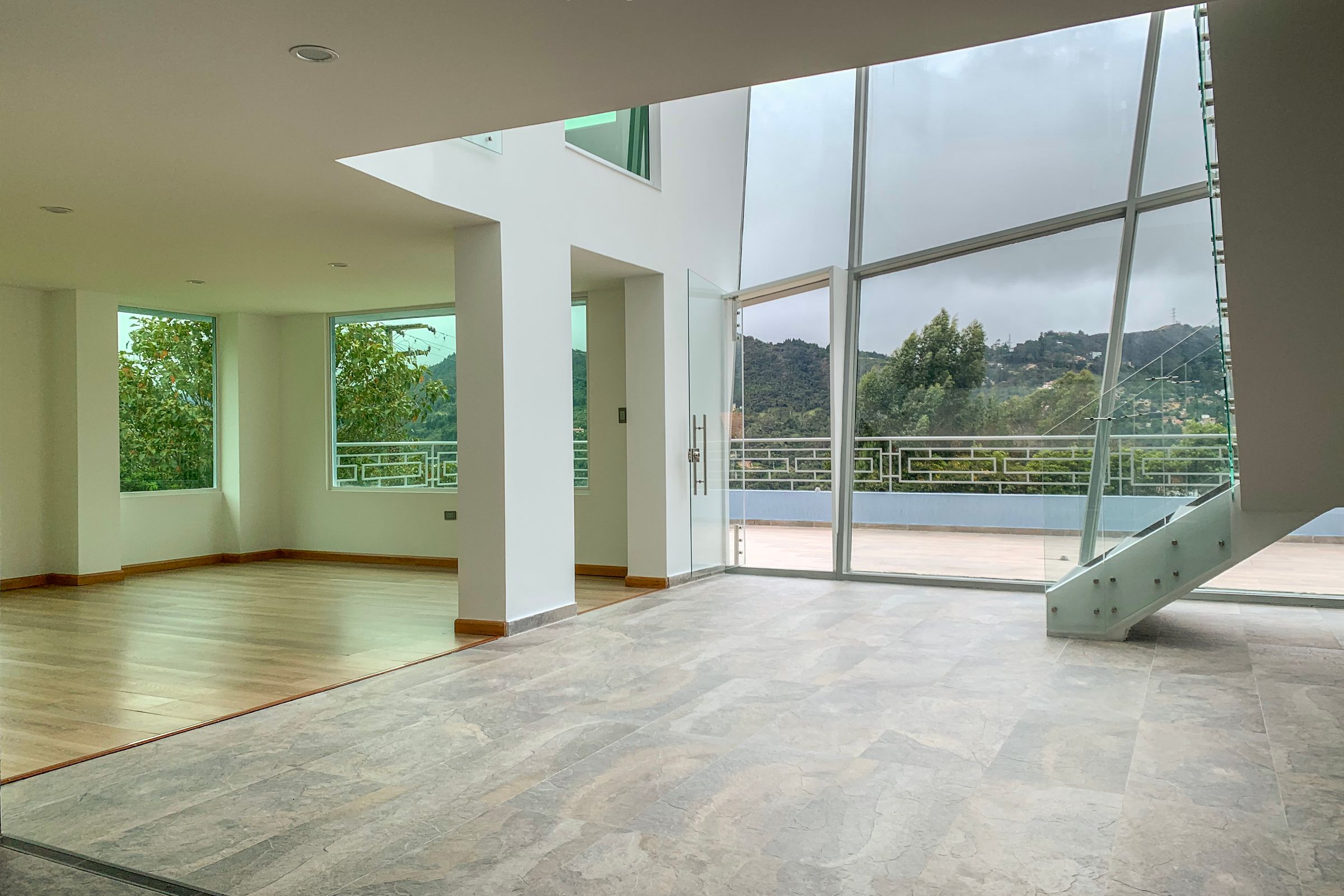 Casa en arriendo Santa Cecilia 550 m² - $ 7.450.000
