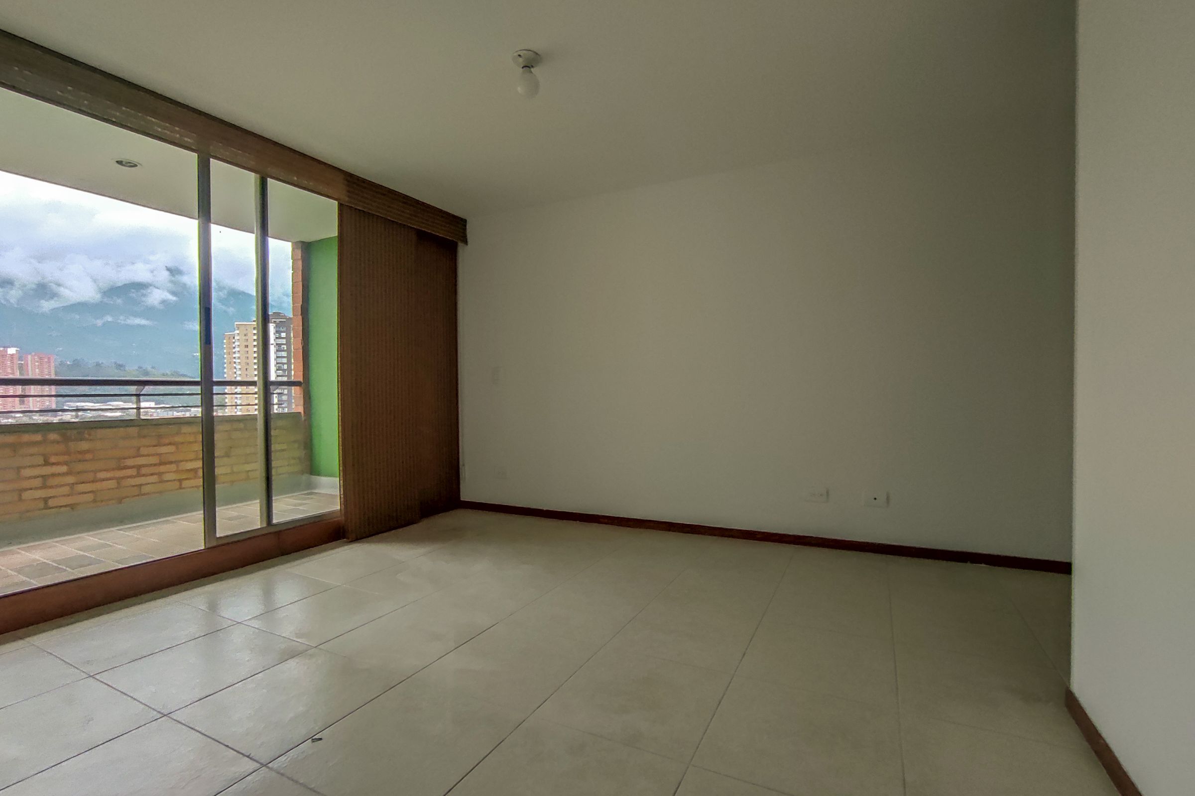 Apartamento en arriendo Betania 94 m² - $ 2.200.000