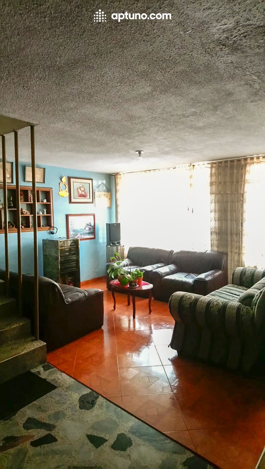 Casa en arriendo Rionegro 300 m² - $ 5.500.000
