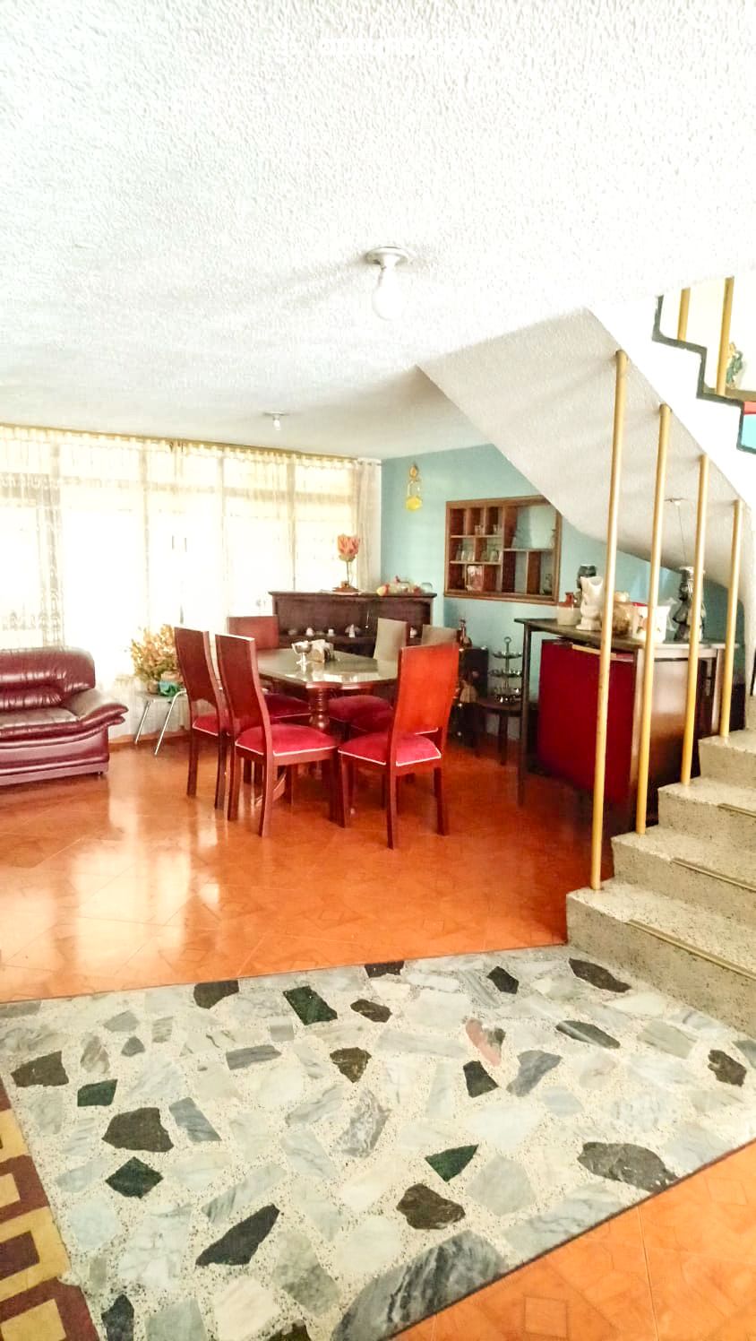 Casa en arriendo Rionegro 300 m² - $ 5.500.000