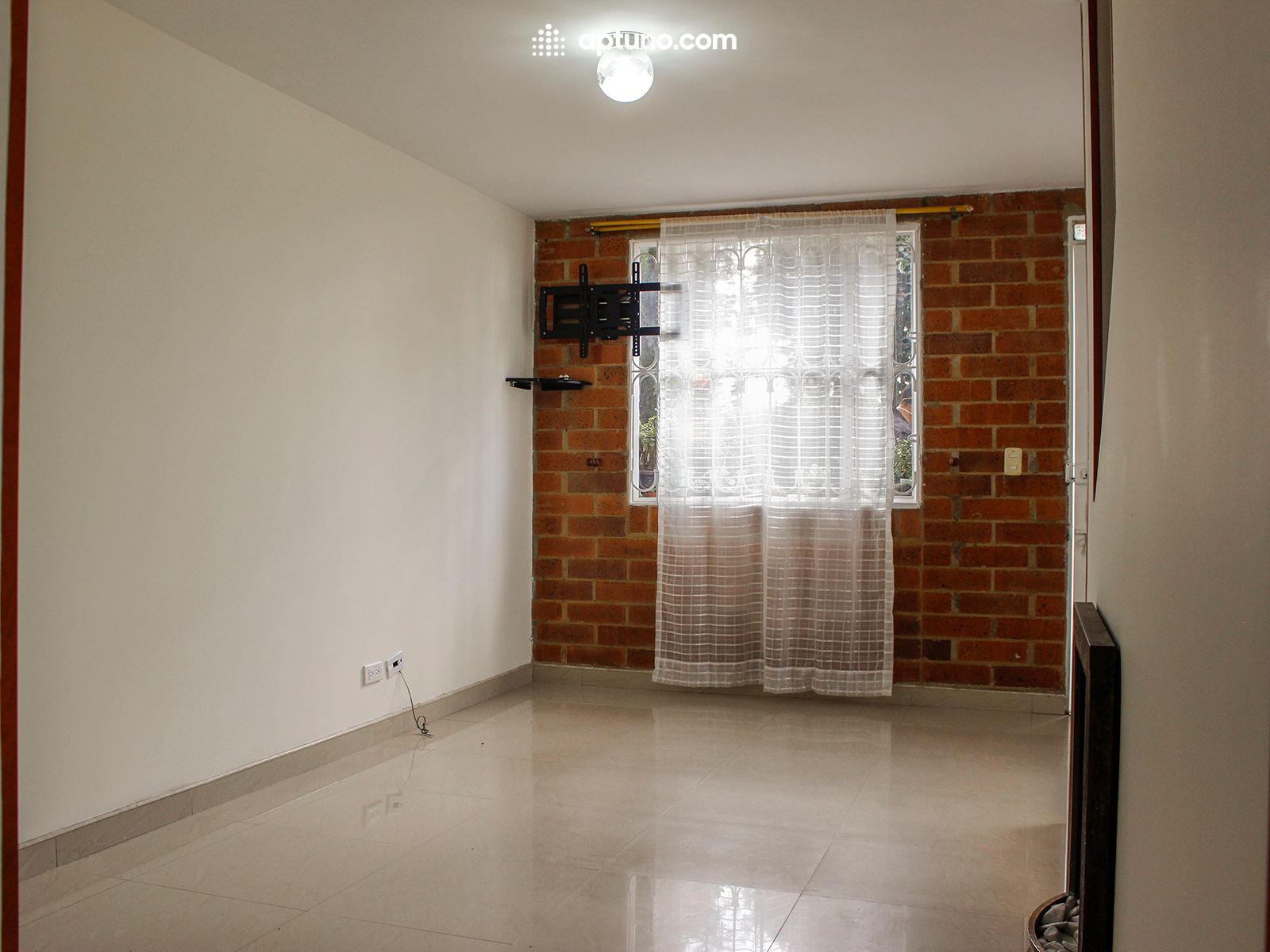 Casa en arriendo Sabana de Tibabuyes Norte Casa en arriendo Sabana de Tibabuyes Norte 70 m² - $ 1.300.000