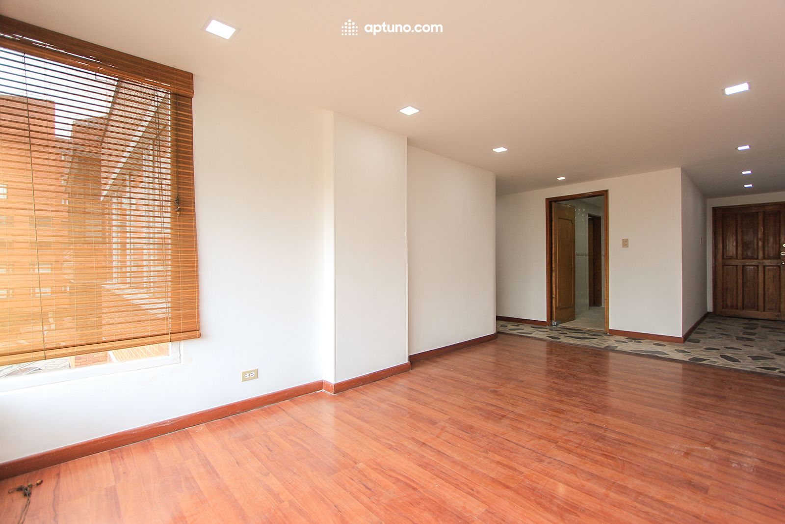 Apartamento en arriendo Los Rosales Apartamento en arriendo Los Rosales 98 m² - $ 2.000.000