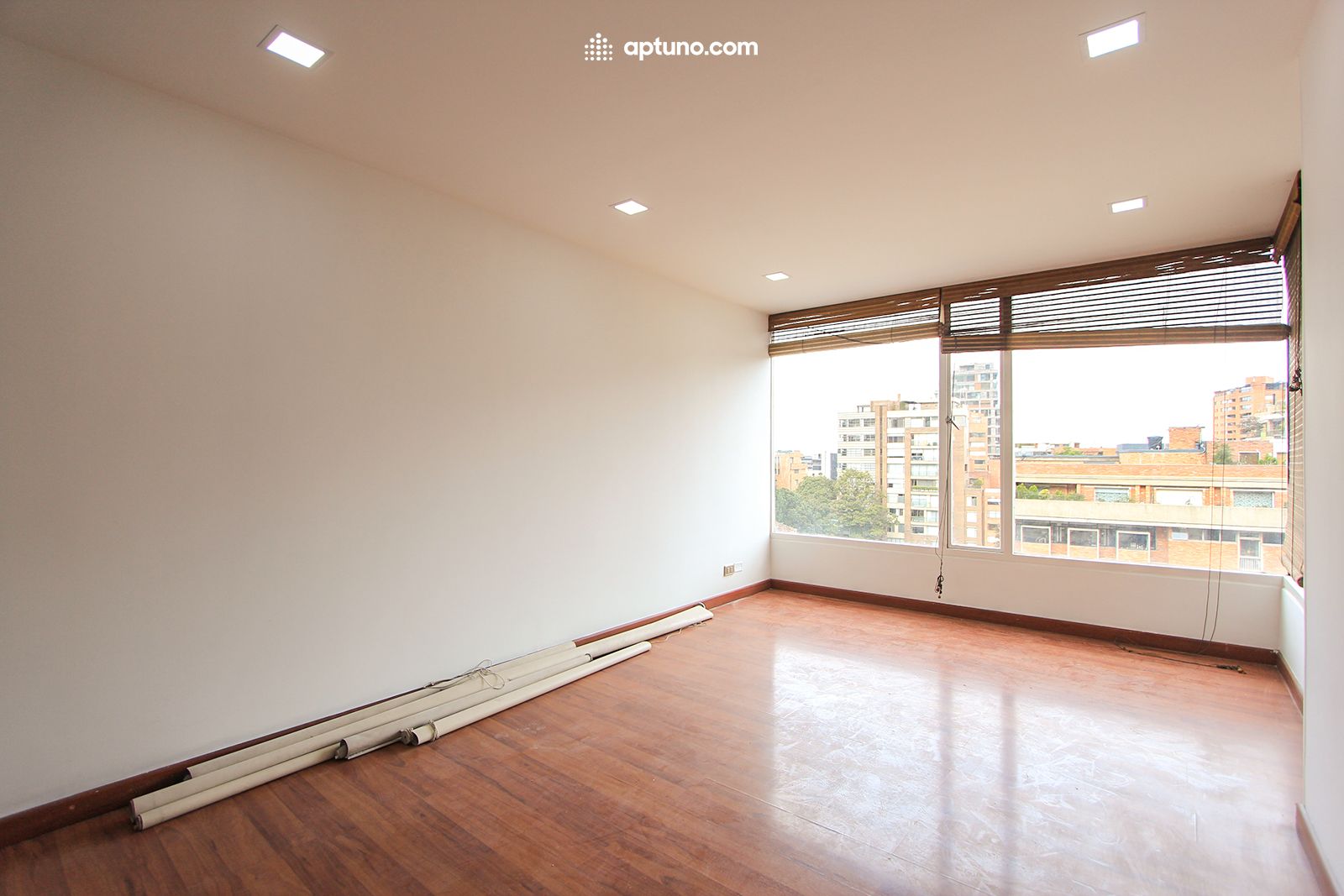 Apartamento en arriendo Los Rosales Apartamento en arriendo Los Rosales 98 m² - $ 2.000.000
