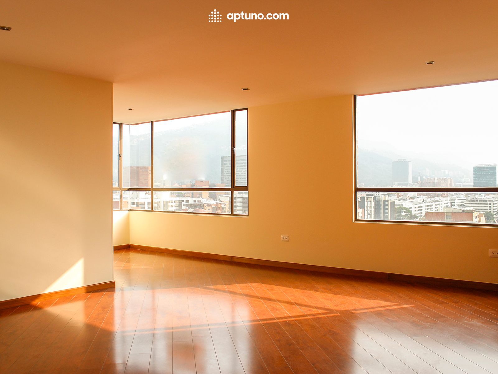 Apartamento en arriendo Santa Bárbara Central Apartamento en arriendo Santa Bárbara Central 102 m² - $ 3.500.000