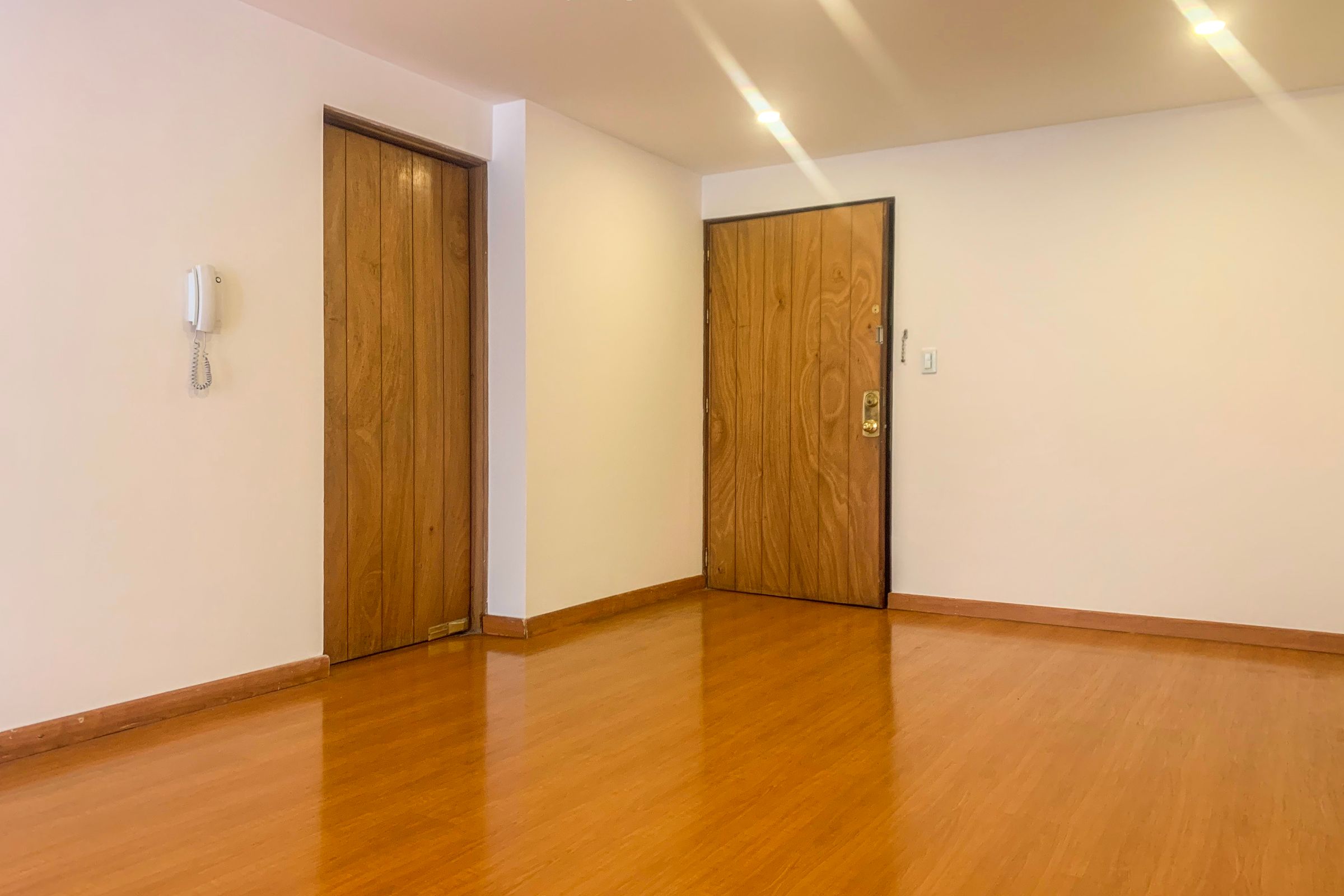 Apartamento en arriendo Los Rosales Apartamento en arriendo Los Rosales 116 m² - $ 4.000.000