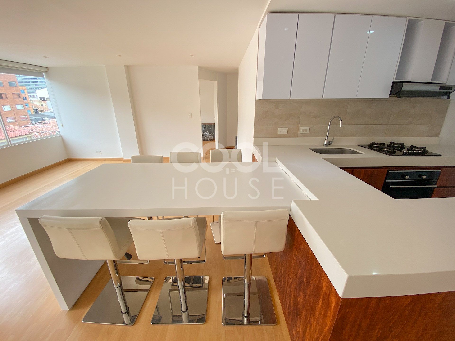 Apartamento en arriendo Santa Bárbara Central 97 m² - $ 2.600.000