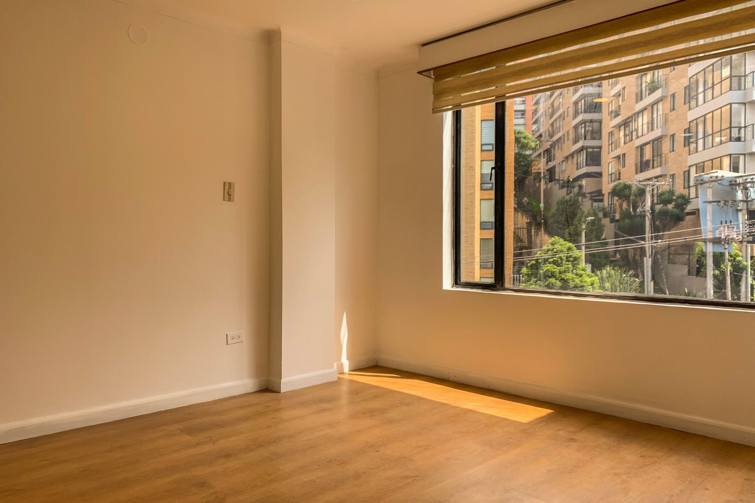 Apartamento en arriendo Los Rosales Apartamento en arriendo Los Rosales 93 m² - $ 3.280.000