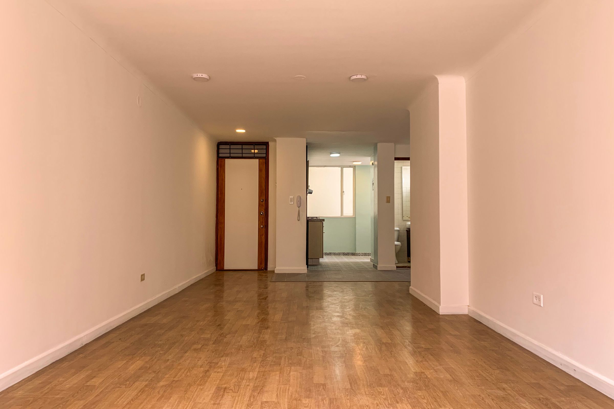 Apartamento en arriendo Los Rosales Apartamento en arriendo Los Rosales 93 m² - $ 3.280.000