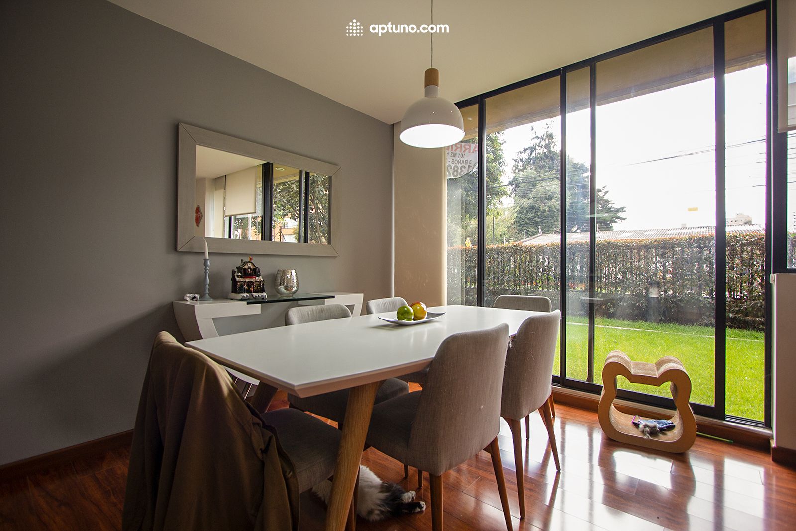 Apartamento en arriendo Estoril Apartamento en arriendo Estoril 101 m² - $ 3.450.000
