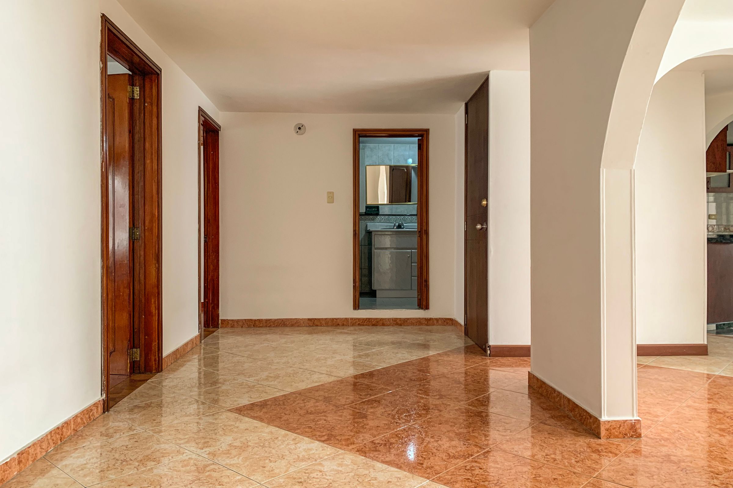 Apartamento en arriendo Los Cedros Apartamento en arriendo Los Cedros 90 m² - $ 1.400.000