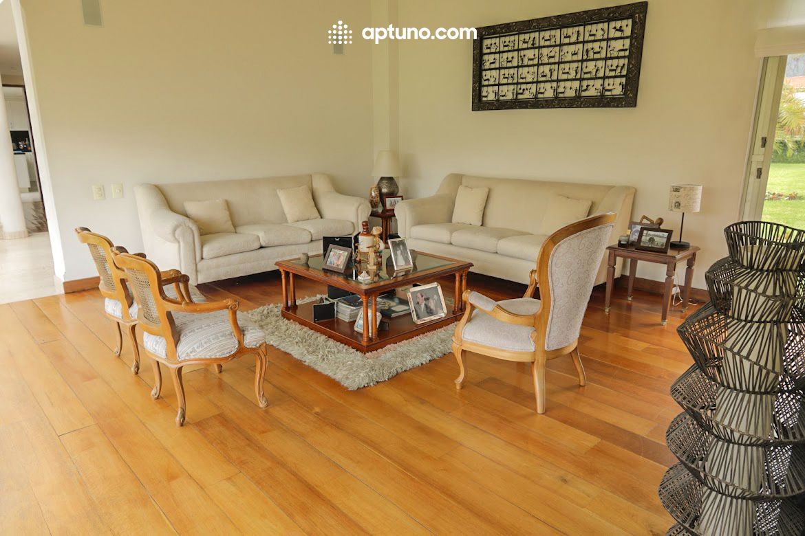 Casa en arriendo Casablanca Suba Urbano 360 m² - $ 10.500.000