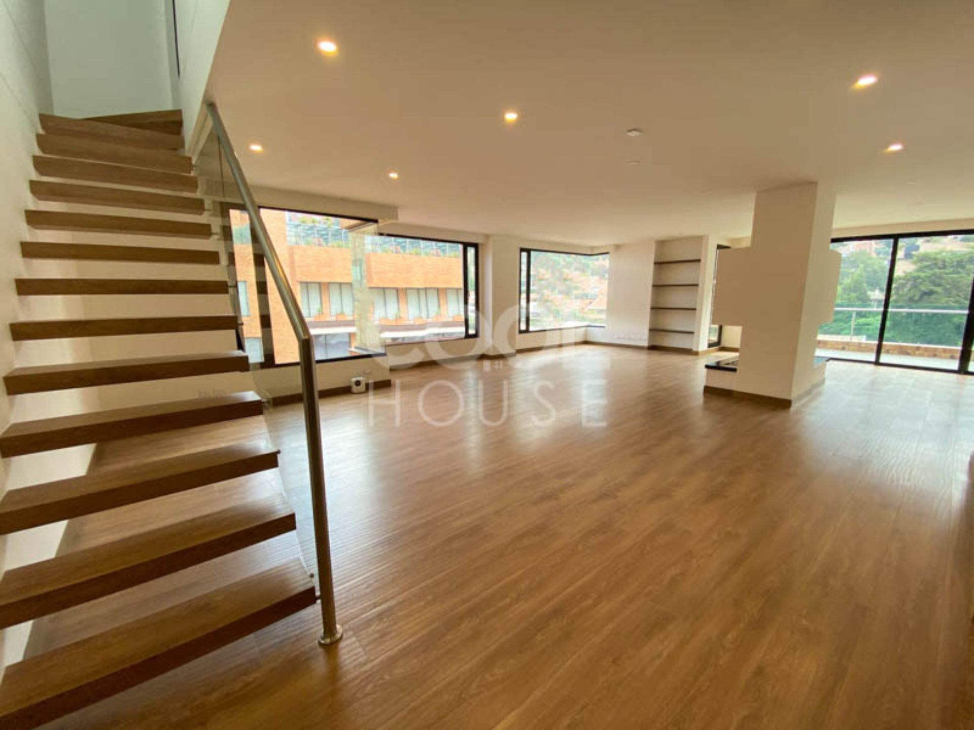 Apartamento en arriendo El Refugio Apartamento en arriendo El Refugio 261 m² - $ 18.635.500