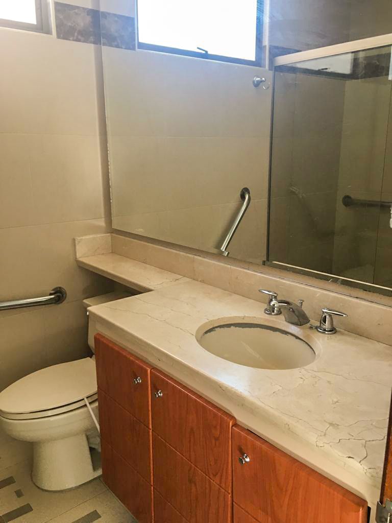 Apartamento en arriendo Lisboa 120 m² - $ 2.800.000