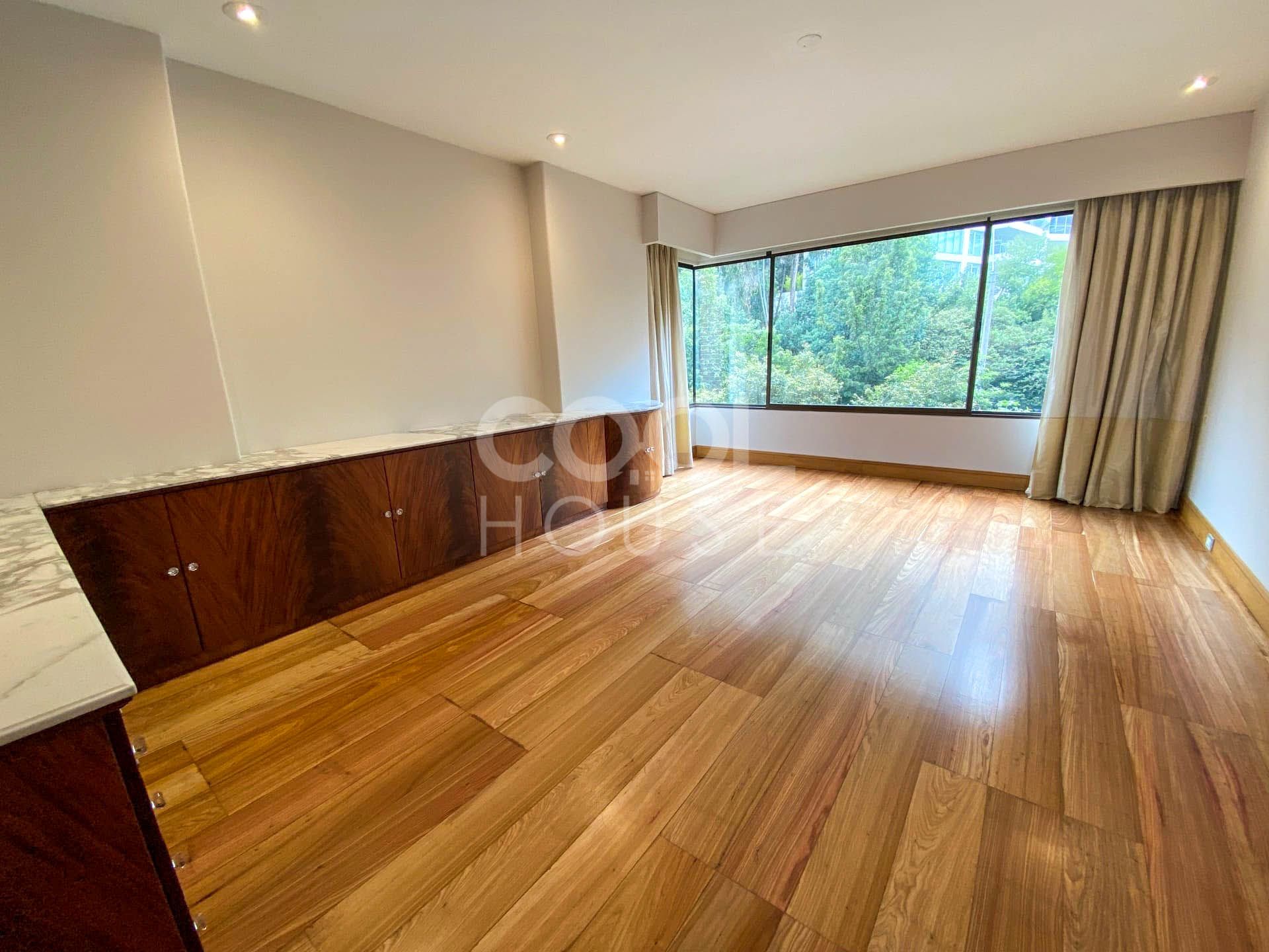 Apartamento en arriendo Los Rosales Apartamento en arriendo Los Rosales 323 m² - $ 18.800.000