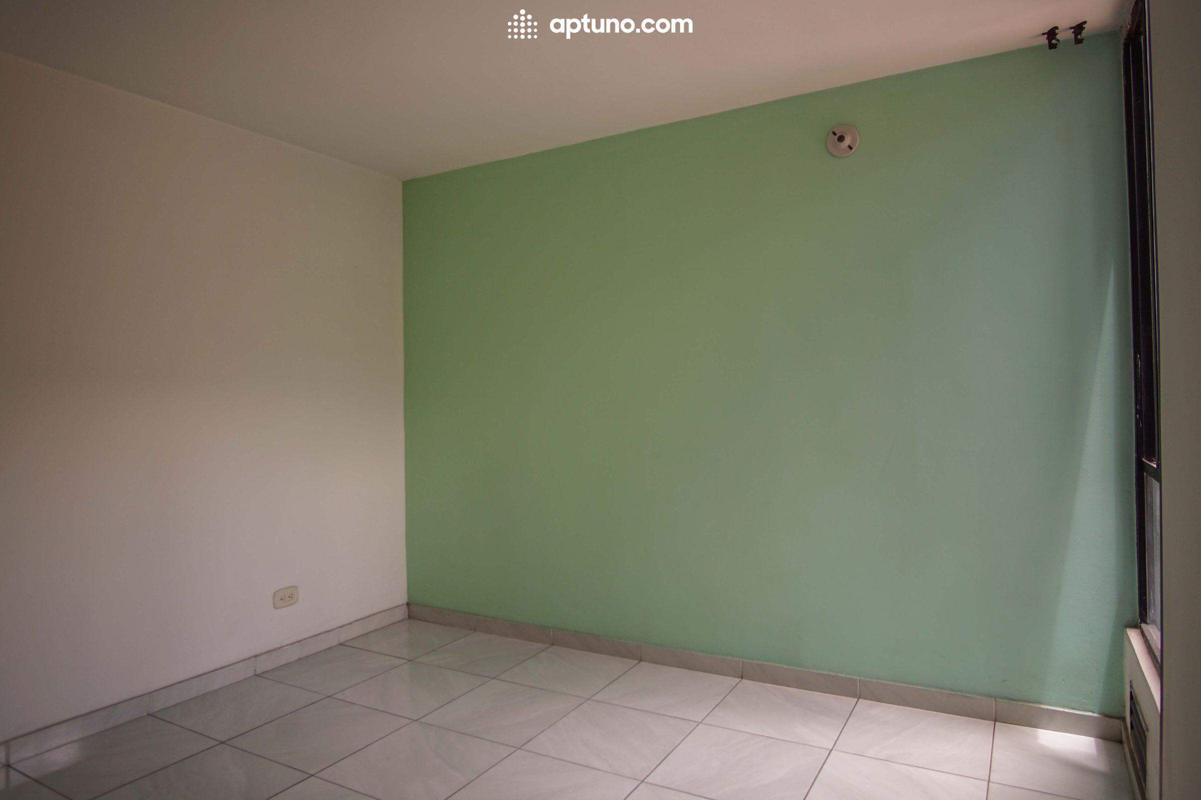 Apartamento en arriendo Compartir 54 m² - $ 600.000