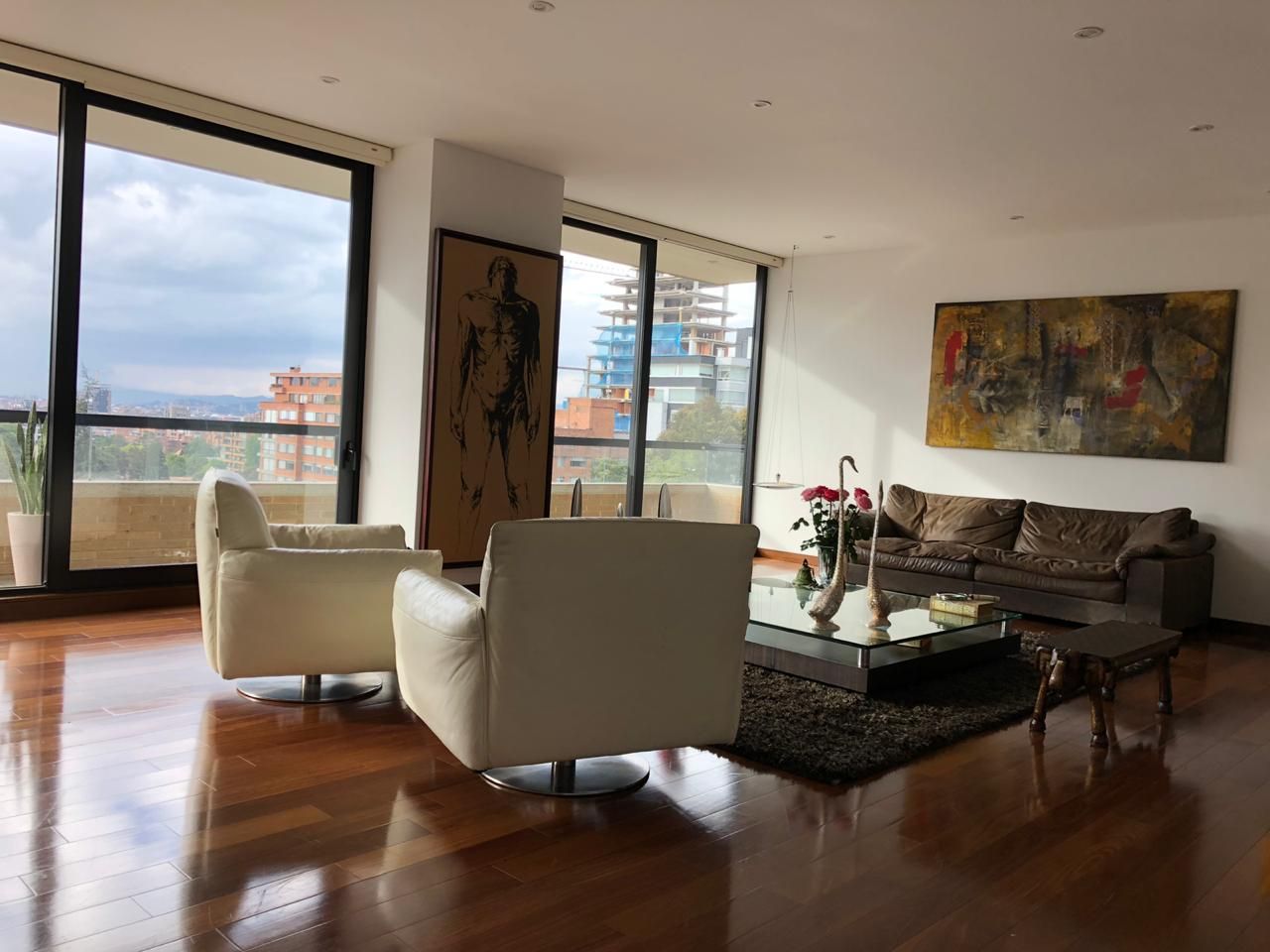 Apartamento en arriendo El Refugio 327 m² - $ 15.760.000