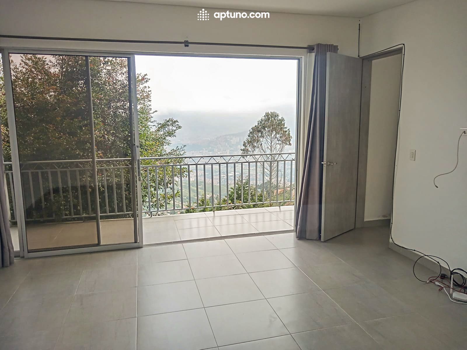 Apartamento en arriendo Altavista Apartamento en arriendo Altavista 200 m² - $ 2.600.000