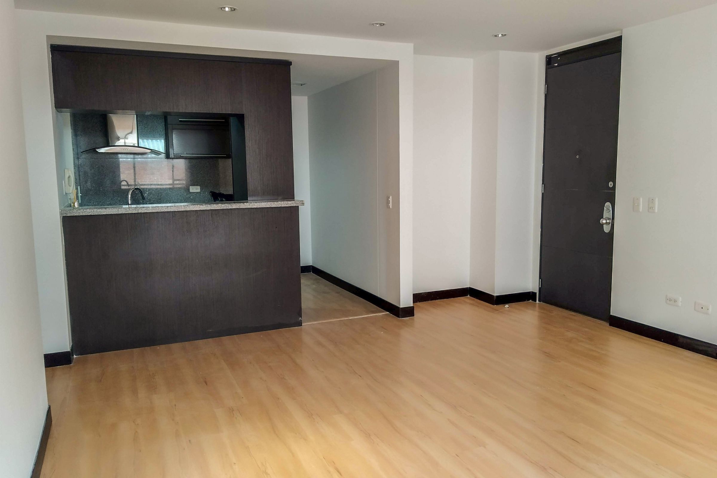 Apartamento en arriendo Bella Suiza Apartamento en arriendo Bella Suiza 72 m² - $ 2.732.000