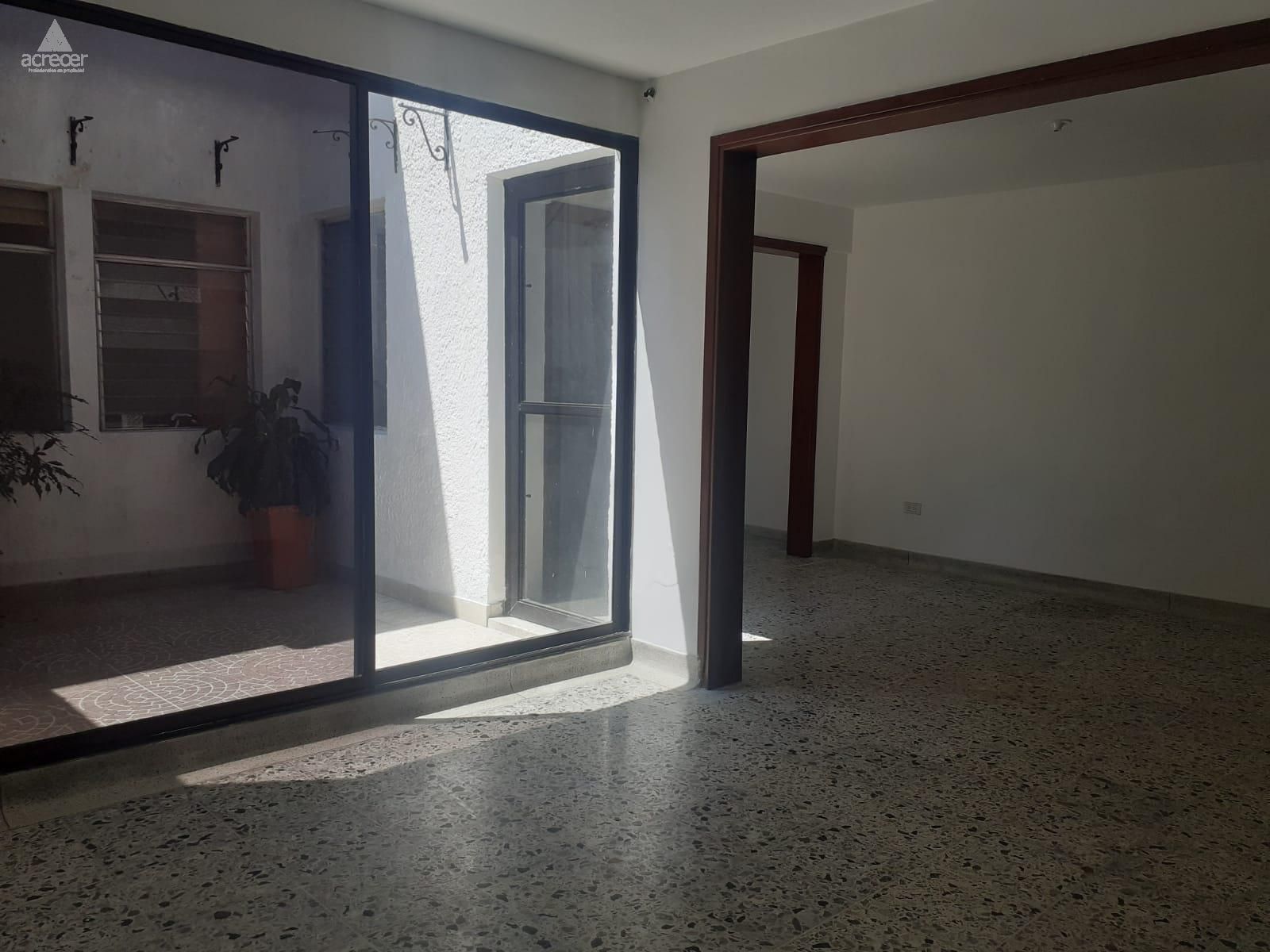 Casa en arriendo La Palma 300 m² - $ 4.000.000