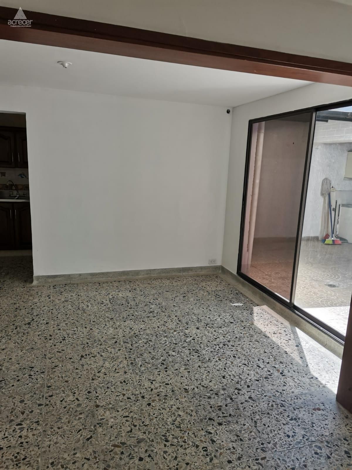 Casa en arriendo La Palma 300 m² - $ 4.000.000