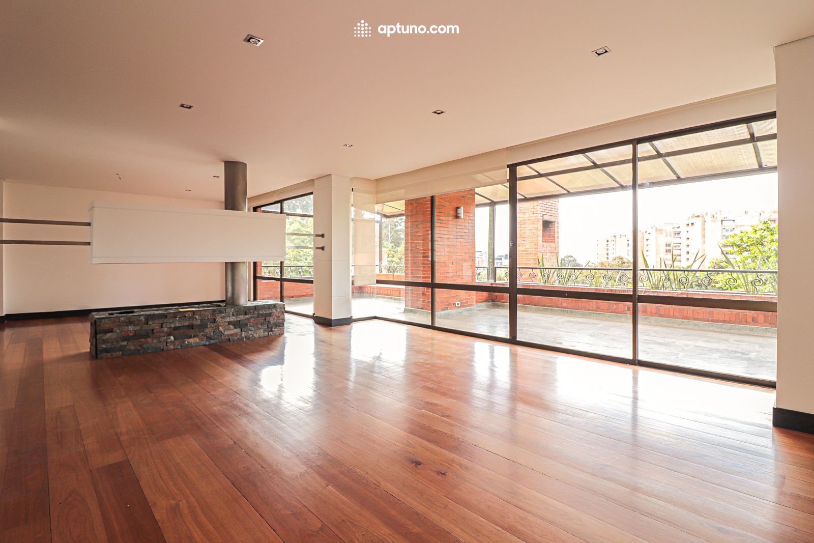 Apartamento en arriendo Bosque de Pinos I 324 m² - $ 10.500.000