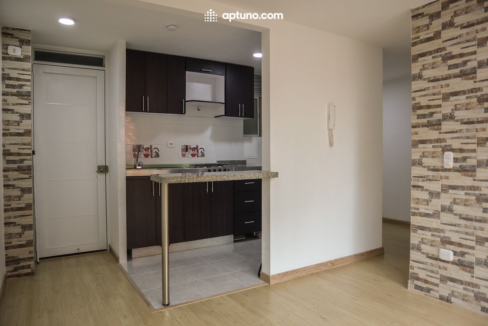 Apartamento en arriendo Madrid 64 m² - $ 920.000