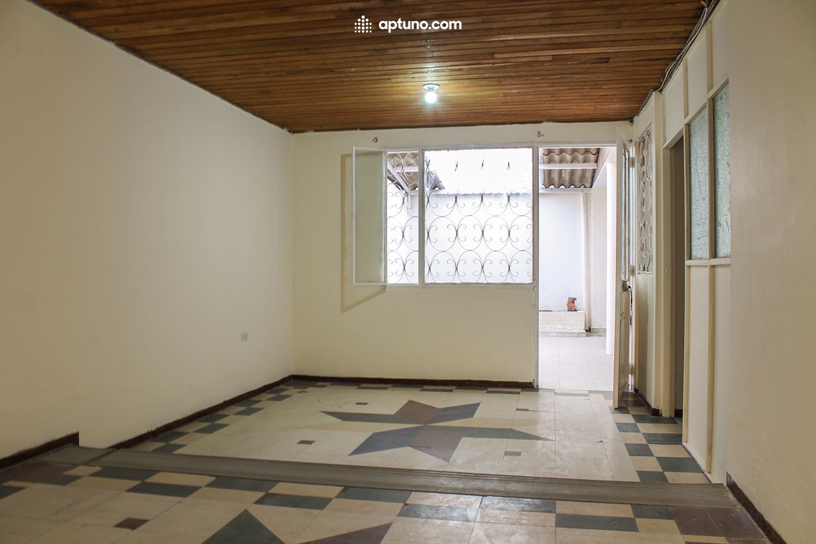 Casa en arriendo Las Dos Avenidas Casa en arriendo Las Dos Avenidas 250 m² - $ 2.500.000