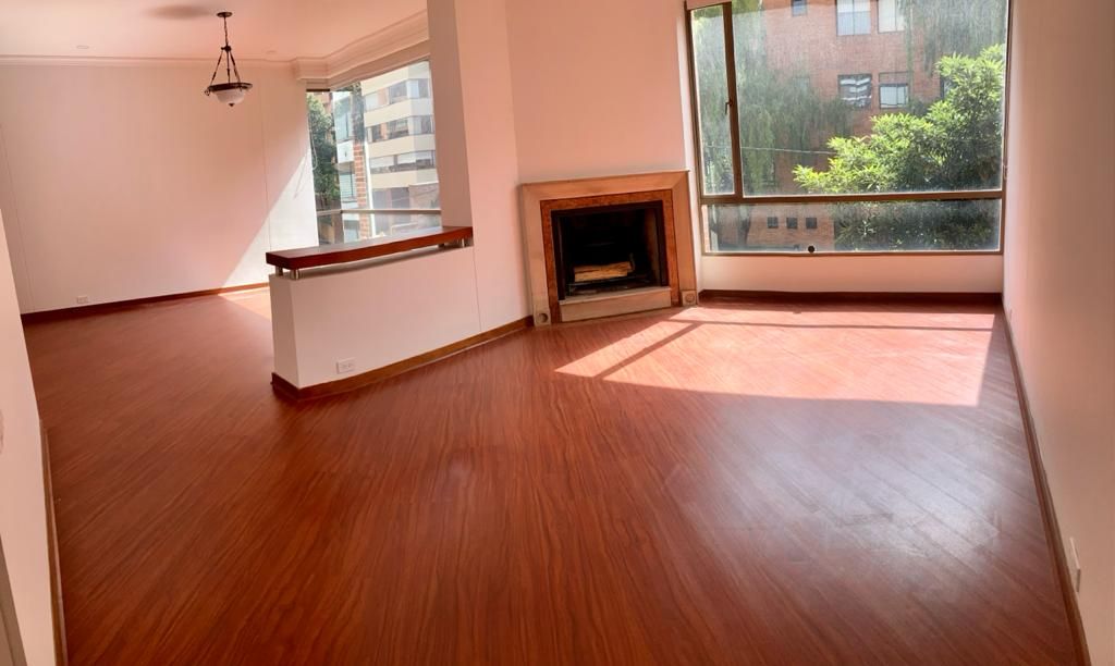 Apartamento en arriendo Los Rosales Apartamento en arriendo Los Rosales 130 m² - $ 5.500.000