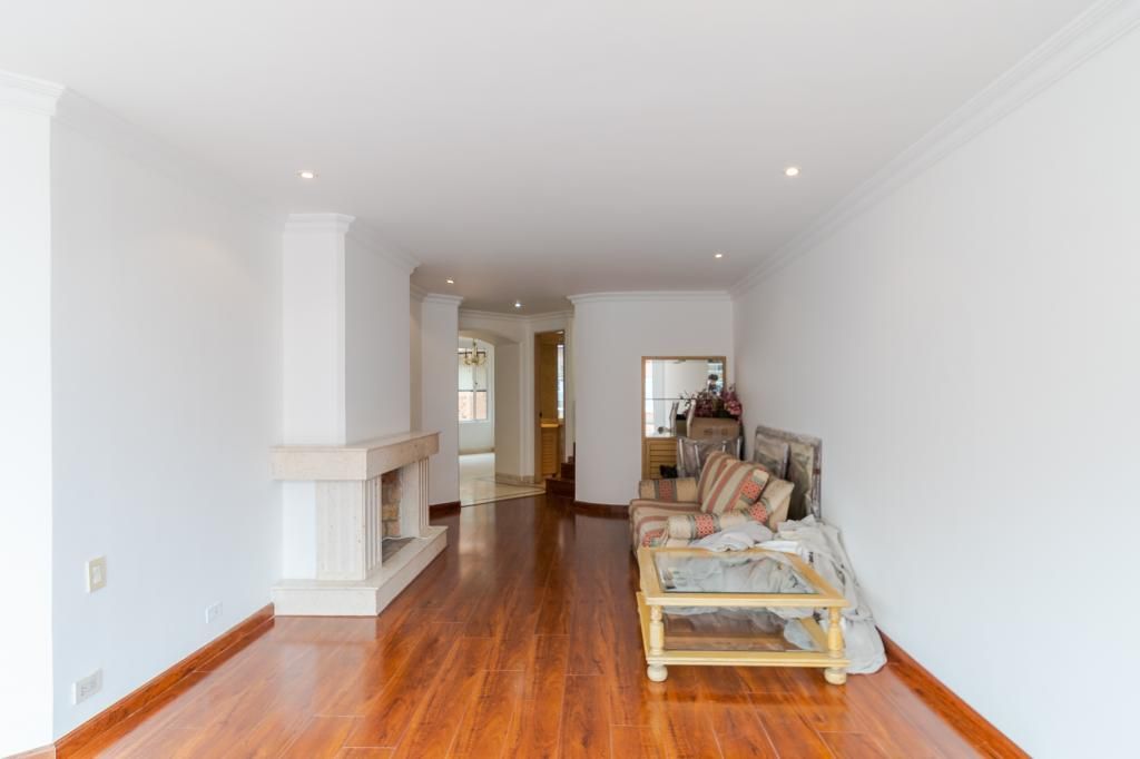 Apartamento en arriendo Bella Suiza Apartamento en arriendo Bella Suiza 149 m² - $ 3.500.000