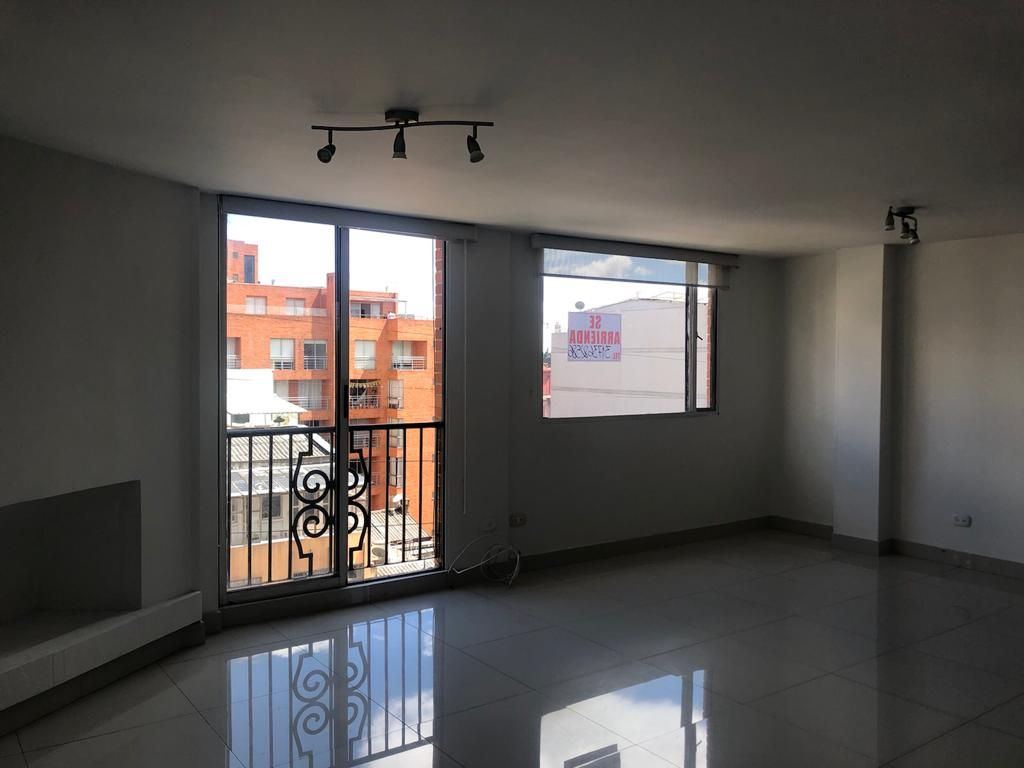 Apartamento en arriendo Granada 79 m² - $ 2.600.000