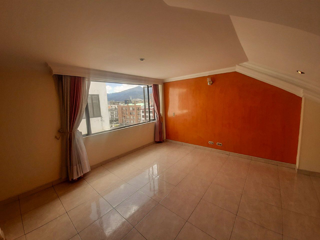 Apartamento en arriendo Batán Apartamento en arriendo Batán 181 m² - $ 3.200.000