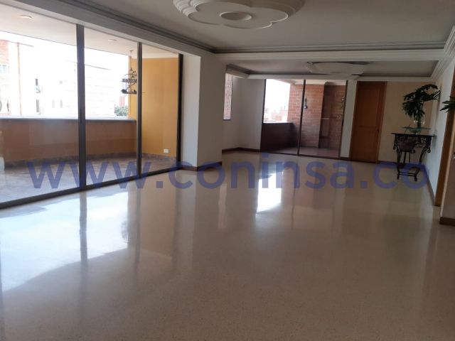 Apartamento en arriendo Laureles Apartamento en arriendo Laureles 220 m² - $ 5.000.000
