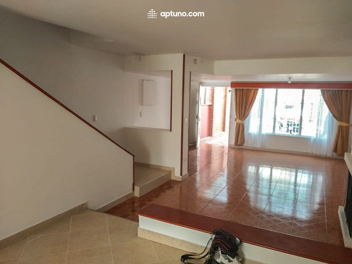 Casa en arriendo Cedro Salazar Casa en arriendo Cedro Salazar 180 m² - $ 2.400.000